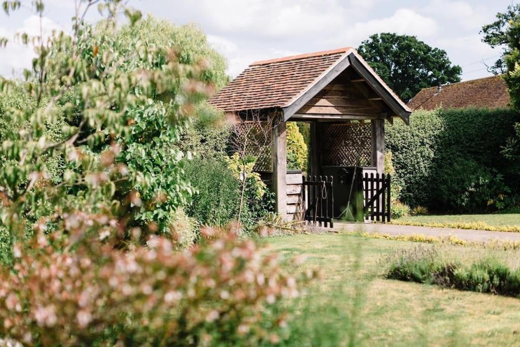 Forest Farm Barn Hampshire Villa Bishops Waltham Exterior photo